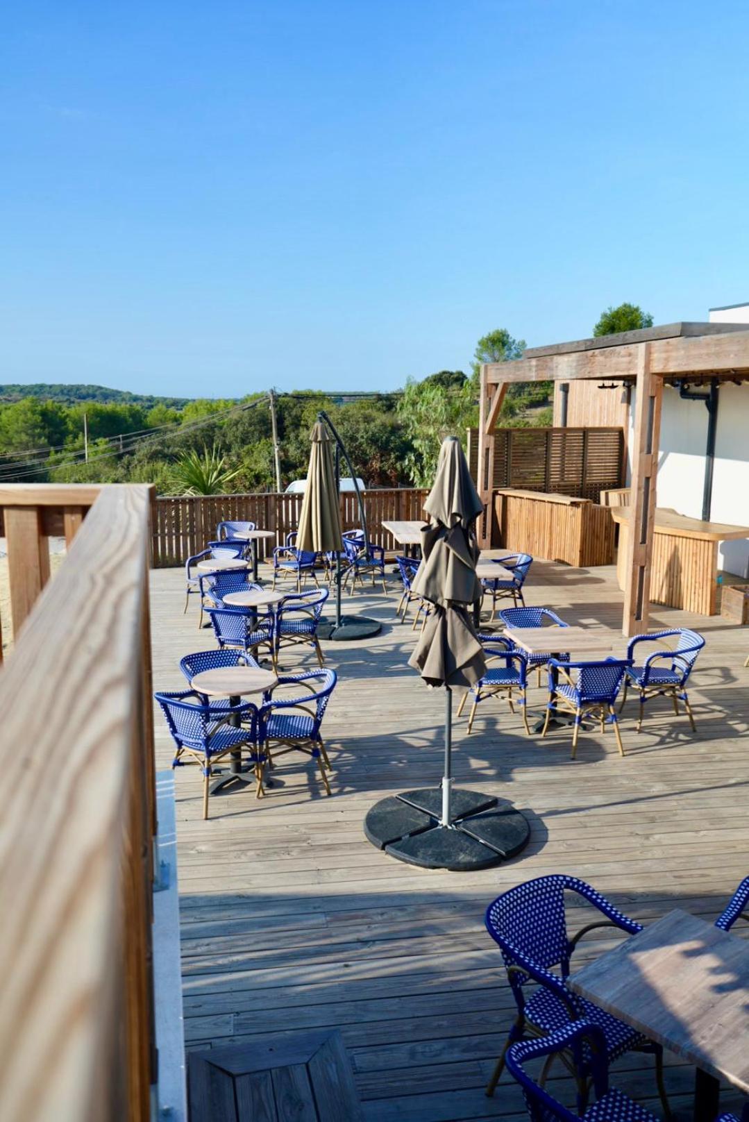 Camping Les Lodges Du Lagon Calvisson Exterior foto